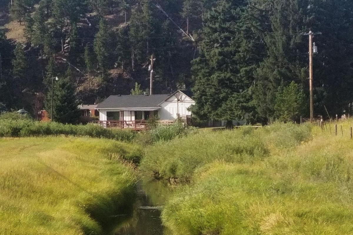 Freedom Ridge Cabins Хил Сити Екстериор снимка