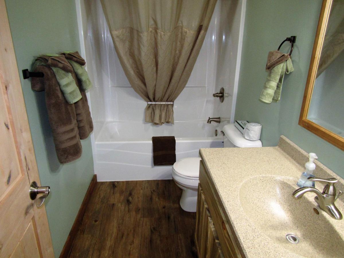 Freedom Ridge Cabins Хил Сити Екстериор снимка