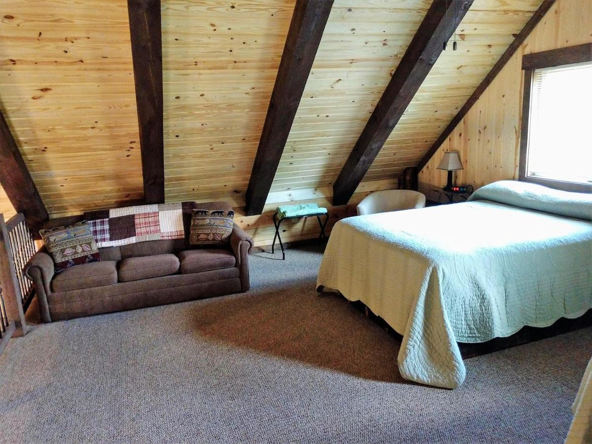 Freedom Ridge Cabins Хил Сити Екстериор снимка