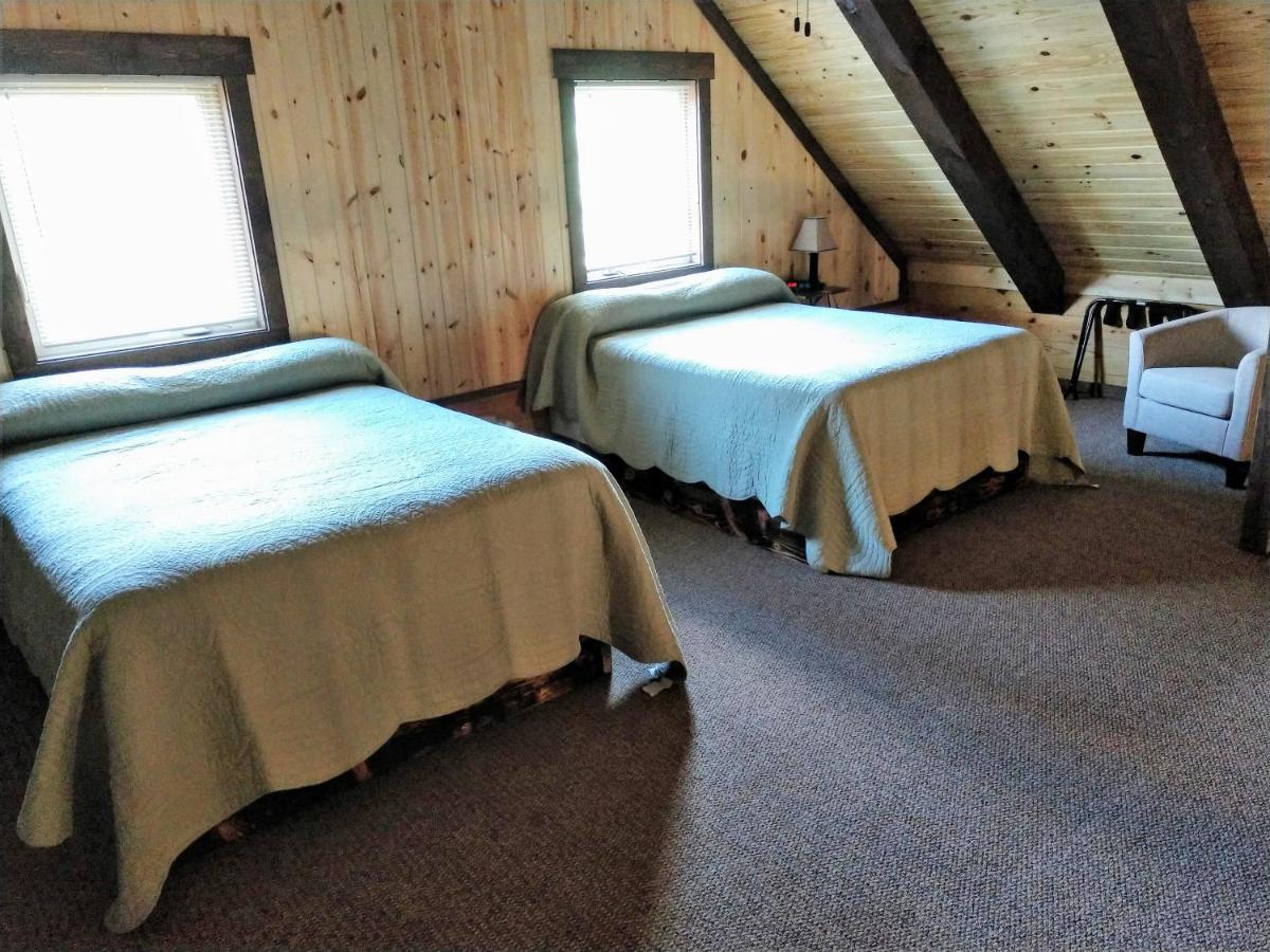 Freedom Ridge Cabins Хил Сити Екстериор снимка