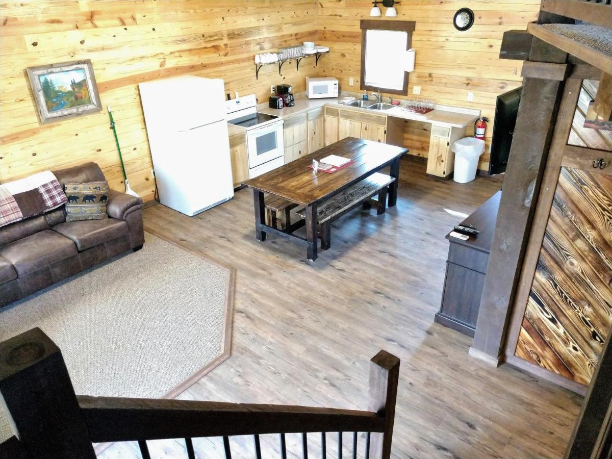 Freedom Ridge Cabins Хил Сити Екстериор снимка